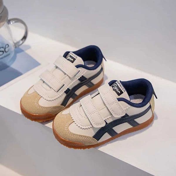 Childrens Sneakers Boys Girls Soft Sole Non-slip Casual Student Running Baby Kids School Sports Warm Cotton Shoes C260130