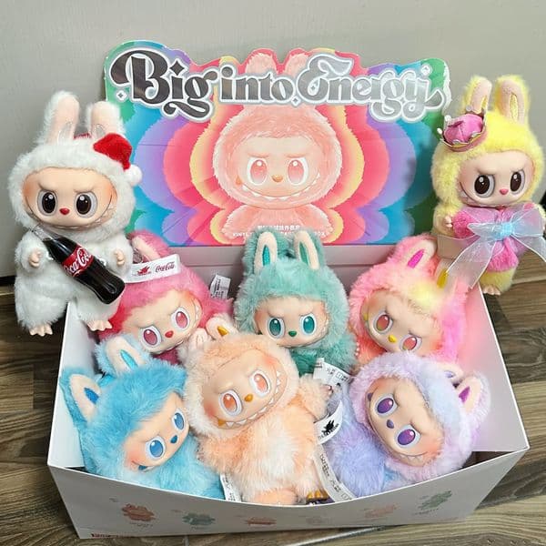 High qulity Labubu V3 V2 V1 lovely with box Kawaii Figure Face doll clothes Doll Keychain Decor Gift C251024 bf4
