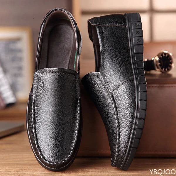 Men Loafers Fashion Slip on Soft Flats Genuine Leather Simple Moccasin Comfy Handmade Man Driving Footwear NonSlip Boat Shoes 251014BANJIA