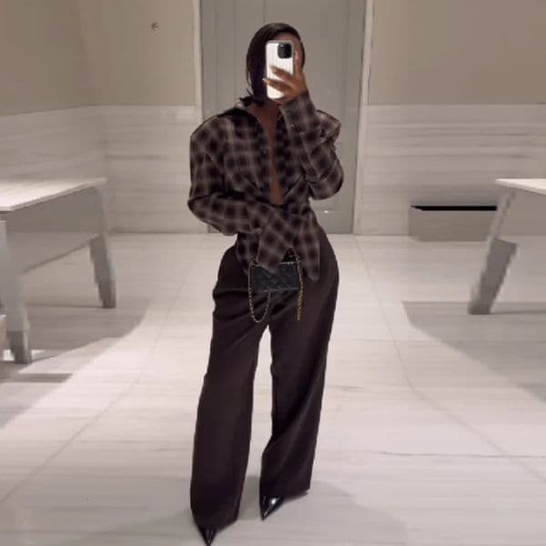 Chic Sexy Plaid Long Sleeved Shirt ers Flattering Stylish Casual Female Autumn Tops Trendy Fashionable Womens Streetwear 251011