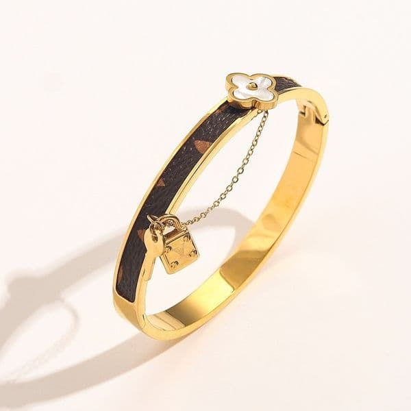 Fashion Lock Bracelet Classic Jewelry Designer Bracelet Brand Letter Bangles Women Lovers Jewelry Gift