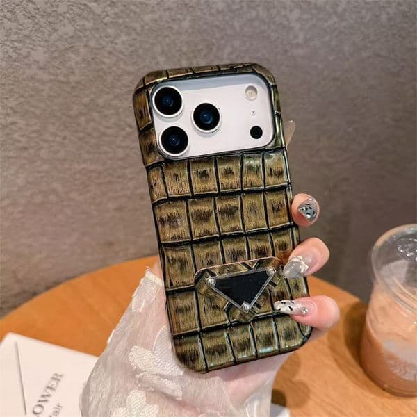 Leather Designer Phone Cases For iPhone 17 pro max Case 17 16promax 16plus 16 15promax 15 14promax 14 13 12 11 Women Men Fashion Mobile Cell phone shell cover