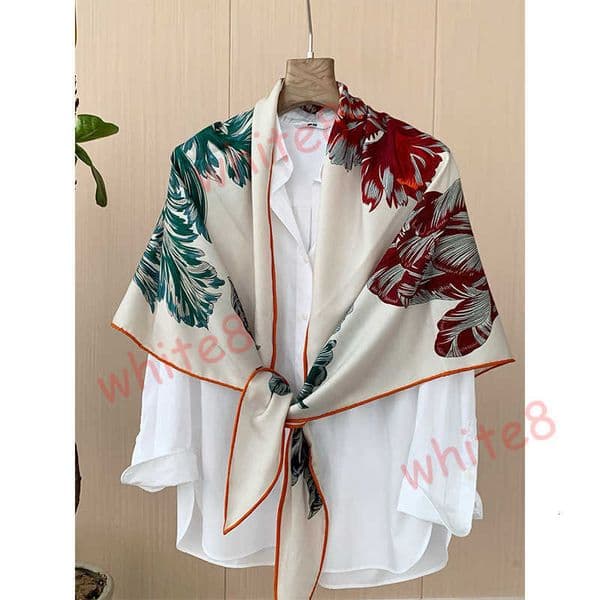 Designer Scarves High-end Elegant Silk Wool Triangle Scarf New Warm Double-sided Same Color Tulip Mania Shawl