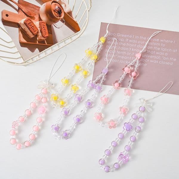 New Candy Color Beaded Bear Flower Handmade DIY Short Phone Case Hanging Chain Acrylic Lanyard