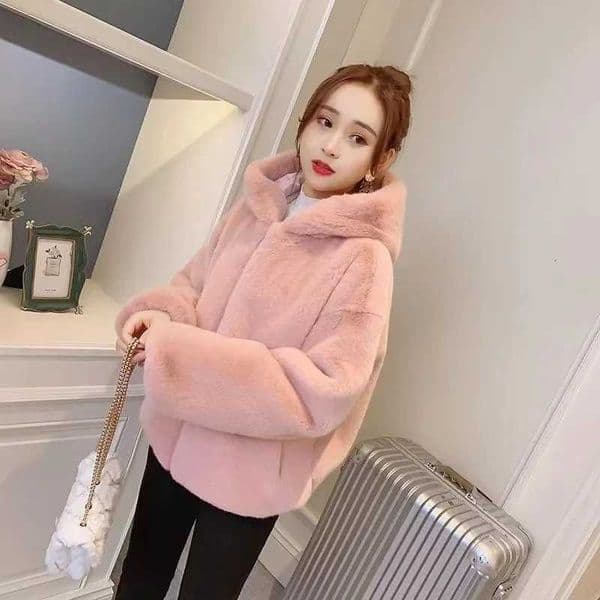 Womens Fur Coat Hot Sale Of The Season New Autumn Winter Thickened Hooded Rabbit Fur Short Loose Outerwear Casual Style Mixed L W251016