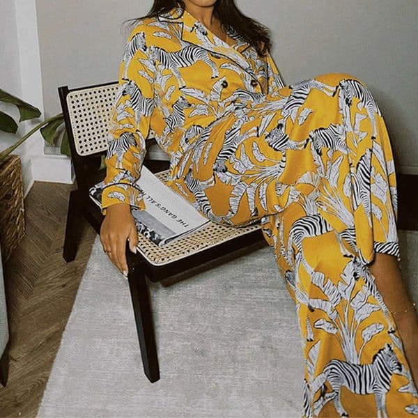 Fashionable home wear Designer Light Luxury Trendy Brand Ins Style Banana Leaf Zebra Ice Silk Pajamas for Women Y251016