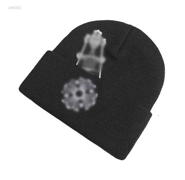 Designer Bonnet Hip Hop Cross Street Trend Skull Cap High Quality Winter Hat Black And White Colors Beanies Men Hats Soft Embroidered chromed hearted hat Beanie df1