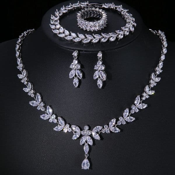 Emmaya Zircons 4Pcs Brilliant Cubic Zircon Necklace Earrings Ring and Bracelet Wedding Bridal Jewelry Sets Dress Accessories 251017