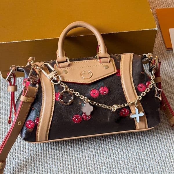 Pillow Leather Flower Top quality Travel bags Women Luxurys Designers Totes Handbag Wallets Bag Purse Card Holder pouch Laptop Bag Messenger Bag 22cm