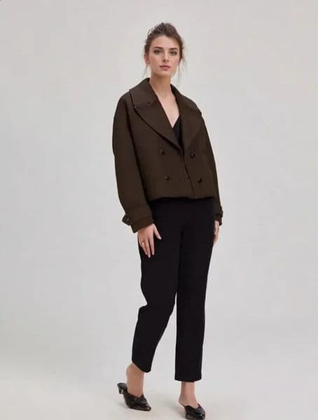 Double Breasted Wool Coats Women Autumn Winter Fashion Lapel Long Sleeves Short Jacket Female Elegant Solid Warm Loose Outwears 251018