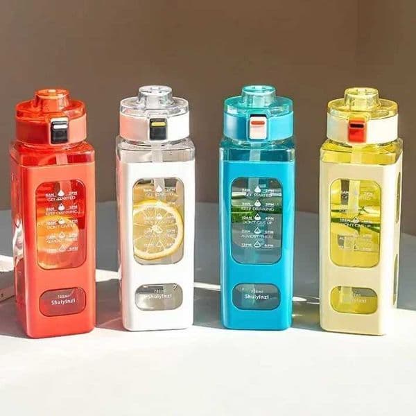 700900 ml Large Capacity Sports Water Bottle Leak Proof Plastic Drinking Cup Portable Gym Fitness Jugs Water Kettle for Outdoor X251021