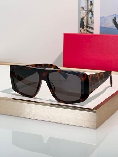 Men Sunglasses For Women Latest Selling Fashion Sun Glasses Mens Sunglass Gafas De Sol Glass UV400 Lens With Random Matching Box 832
