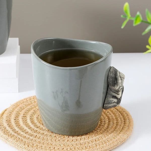 Creative Irregular Large Capacity Mugs Ins Home Climbing Ceramic Mug High Value Coffee Water Cup 251020BJ