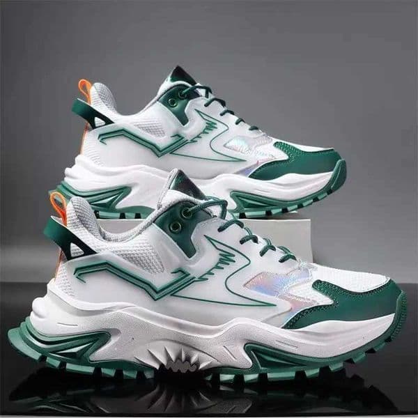 High Quality Mens Casual Sneakers Wearresistant Man Vulcanized Shoes Breathable Outdoor Running Shoes Comfortable New Men Shoes Z251022