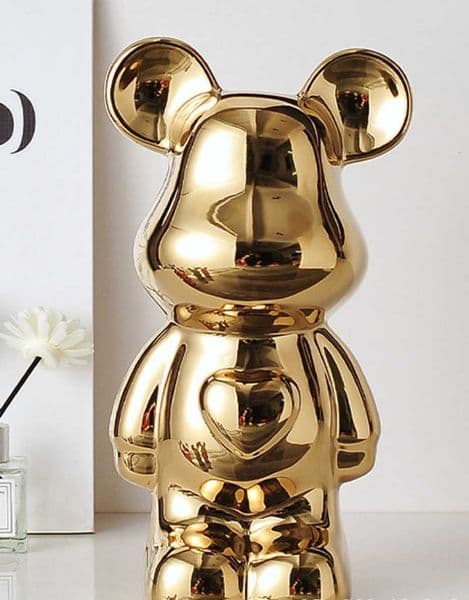 Internet celebrity violent bear figurine, heart-shaped bear money box, home living room cabinet, TV cabinet decoration, gift for moving into a new house Z251024
