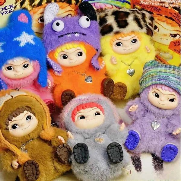 Wakuku 11copy Fashion Fun Par Box Blind Cute Wakuku Figure Action Box Mystery Cute Doll Bag Pendant Surprise Gift Bag ToyXJ251024