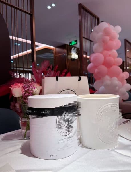candles luxury Soy Scented Candle Aroma Bedroom Living Room Indoor Atmosphere Fragrance for Removing Odor Night Romantic Fragrant 1500g High quality L21