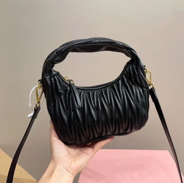 10A Women Wander bags Designer shoulder bags Leather Crossbody bag Fashion Luxurys handbag Clutch Bags half moon bag Top quality