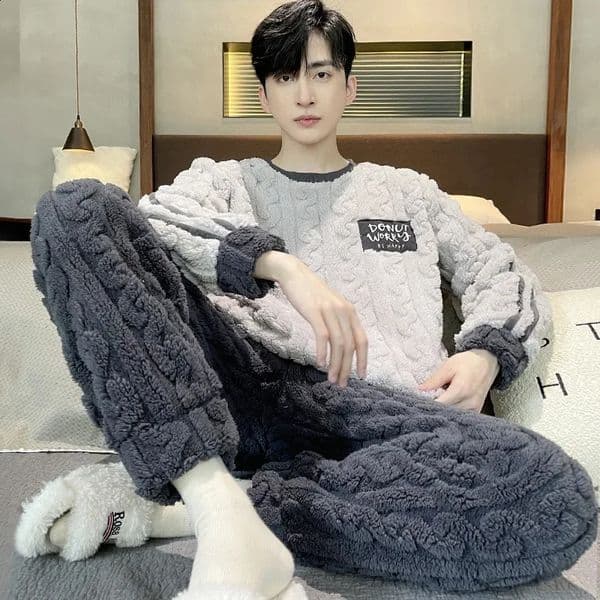 Mens Sleepwear Coral Fleece Thickened Autumn Winter Home Clothes Set Warm Flannel Pajamas for Boys And Men Cozy Suit 251022BJ