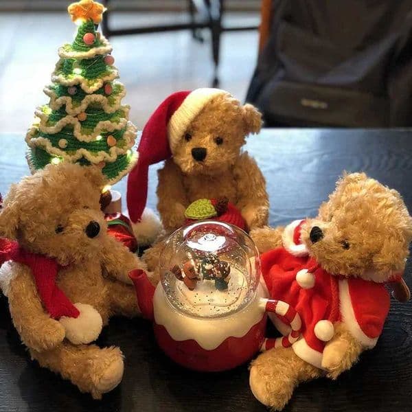 Plush teddy bear Plush Dolls with Change Clothes toys dolls christmas Gifts for Kids Teddy Bear With Hand knitting Candied Hs Z251024