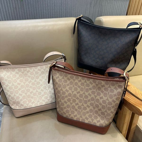 Designer Bag Luxury bags bucket bag CBH20 18 tote bags Laurel Bag Women Classic Handbag Ladies Designer Messenger Underarm Bag Lady Purse Brown Letter with hobo bag