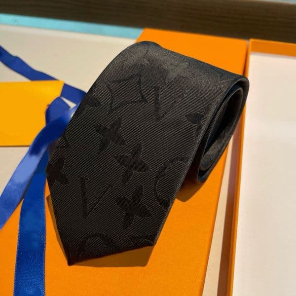 NEW 2025 Fashion Mens Designer Silk Tie Luxury Suit NeckTies For Men Necktie Wedding Business Jacquard Neck Ties Neckwear 799