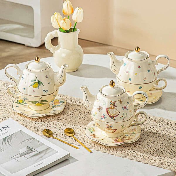 English Ceramic Alice Rabbit Gold-Trimmed Coffee Cup Wedding Gift Souvenir Afternoon Tea Set Teapot B2