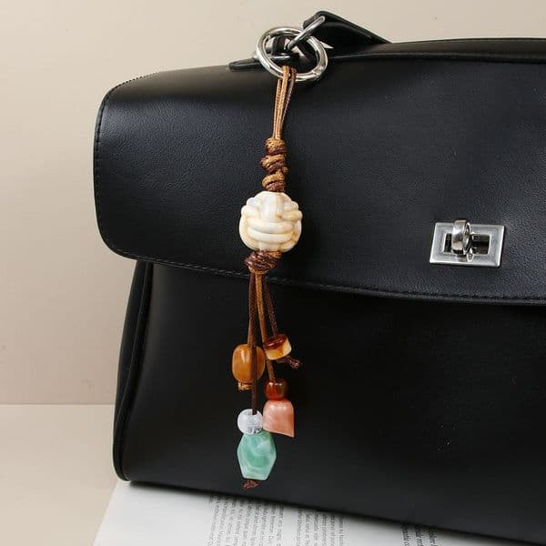 Retro design sense hand-woven pendant mobile phone chain ins style niche beaded bag pendant keychain pendant woman