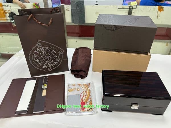 Hot Selling Watch Original Box Papers Card Certificate High-grade Brown Wood Leather Lock Watches Boxes Handbag For 5711 5811 5712 5980 Wristwatches 16cm*20cm*12 2KG
