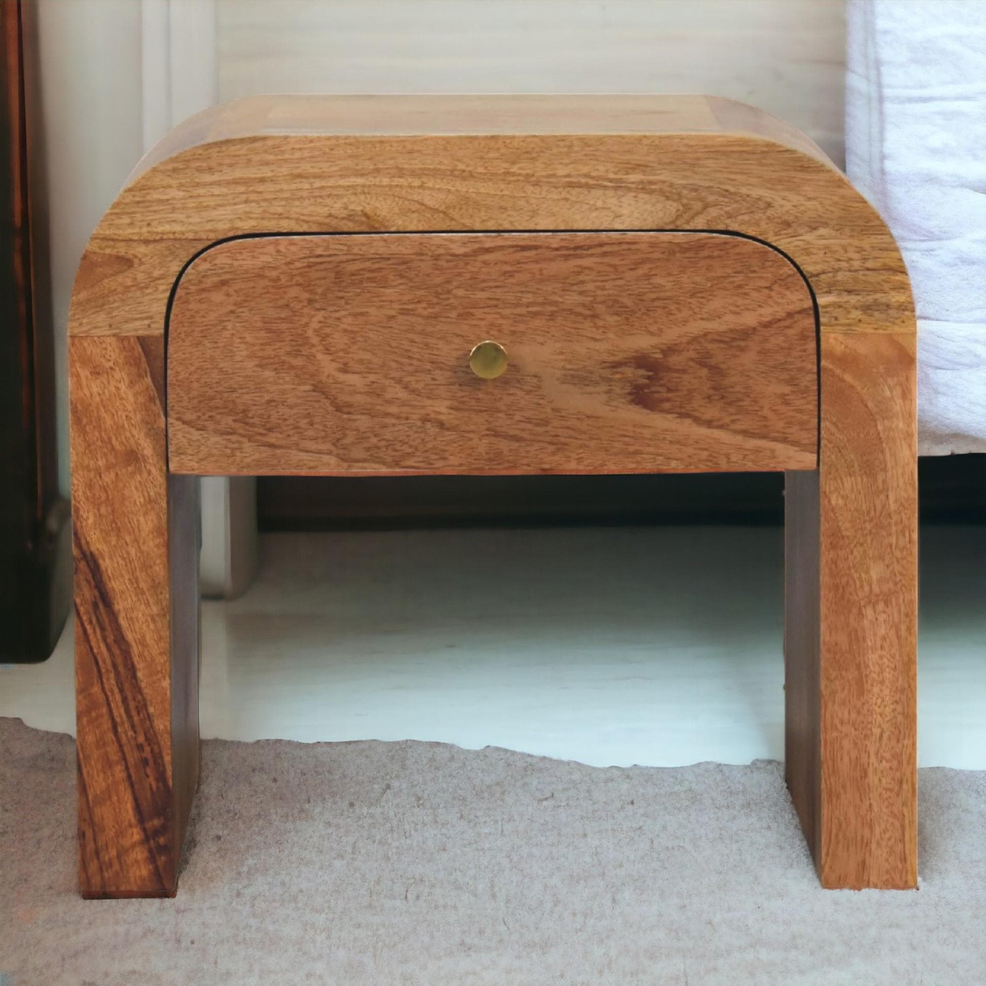 Darcy Solid Mango Wood Bedside Table with Drawer and Clear Natural Finish, Handcrafted Desk for Bedroom, 35L x 45W x 40H cm, Brown | Aosom UK