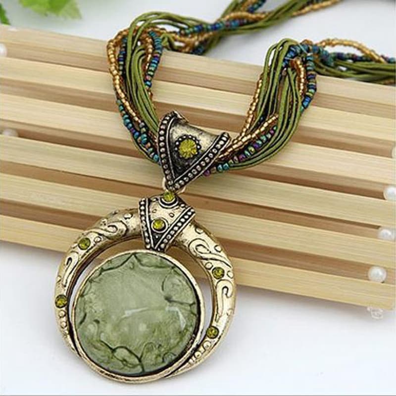 TEMU Stylish Handcrafted Bohemian Necklace Featuring Round Synthetic Gemstones And Alloy Material, Ideal For Women, Parties, Festivals, And Suitable For All
