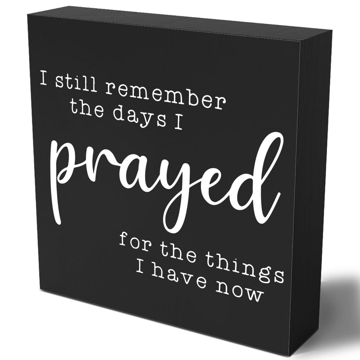 TEMU 1pc " Remember I Prayed" Wooden - Frameless Black & White Plaque, Inspirational Desk Decor For , Shelf Display, Faith-based Gift, Coworker Present, Durable Wood Construction