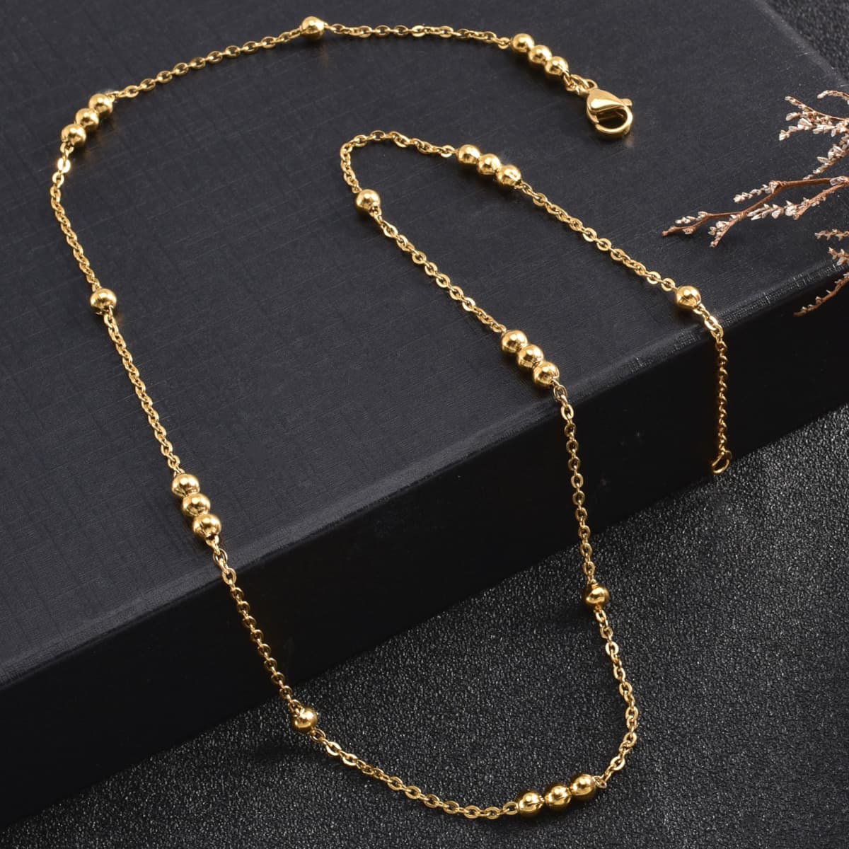 TEMU A Stainless Steel Golden Bead Chain Necklace - Elegant Stainless Steel Jewelry For Men And Women, Suitable For Everyday Wear And Special Occasions, For Valentine's Day Or New Year