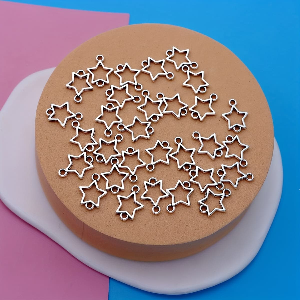 TEMU 30pcs Of Vintage Silvery-colored Pendants, Perfect For Connecting Charms In Jewelry Making, Bracelet Additions, And Handmade Crafts