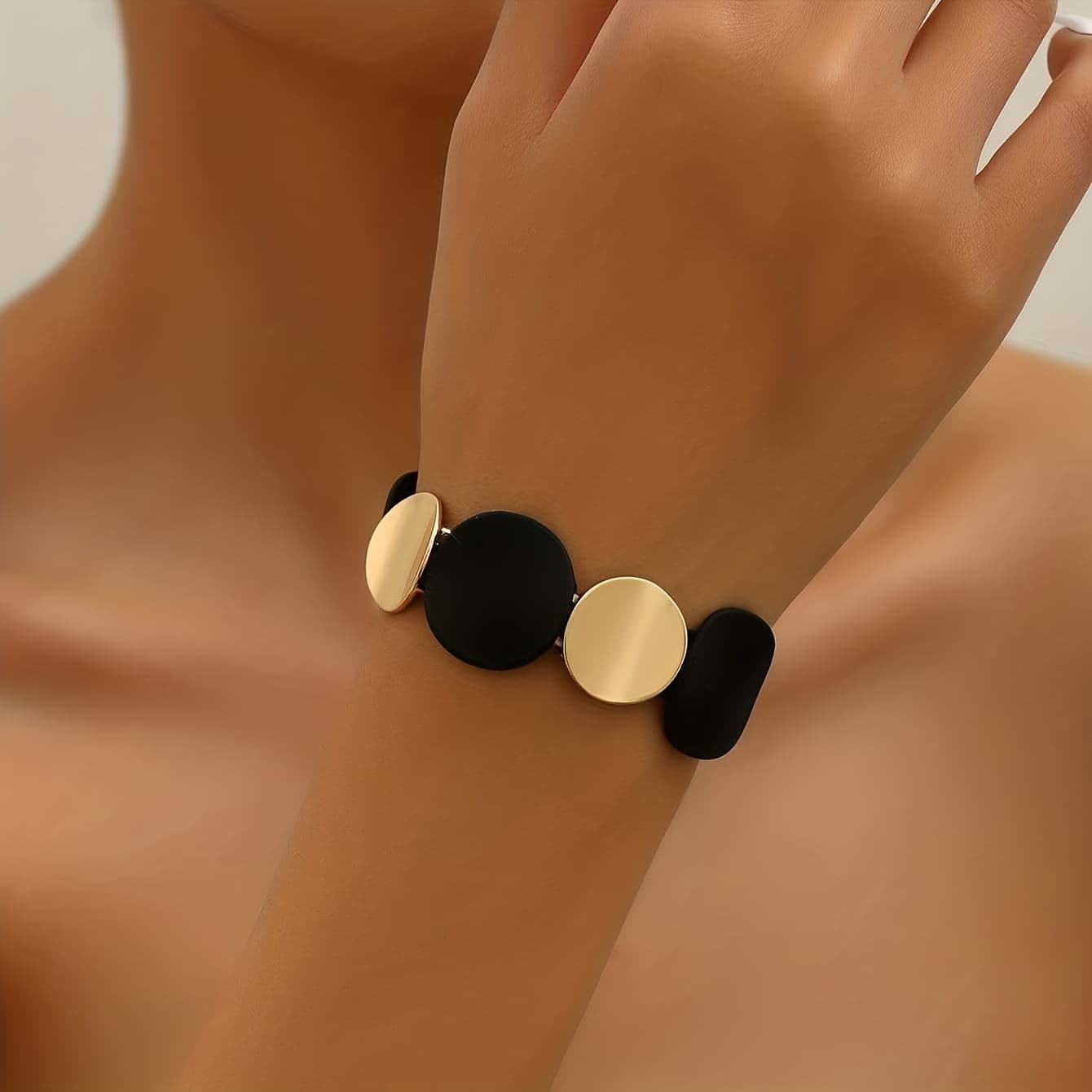 TEMU 1pc A -colored Stretch Bracelet, Featuring An Design, Perfect For Hand Jewelry Decoration At Parties