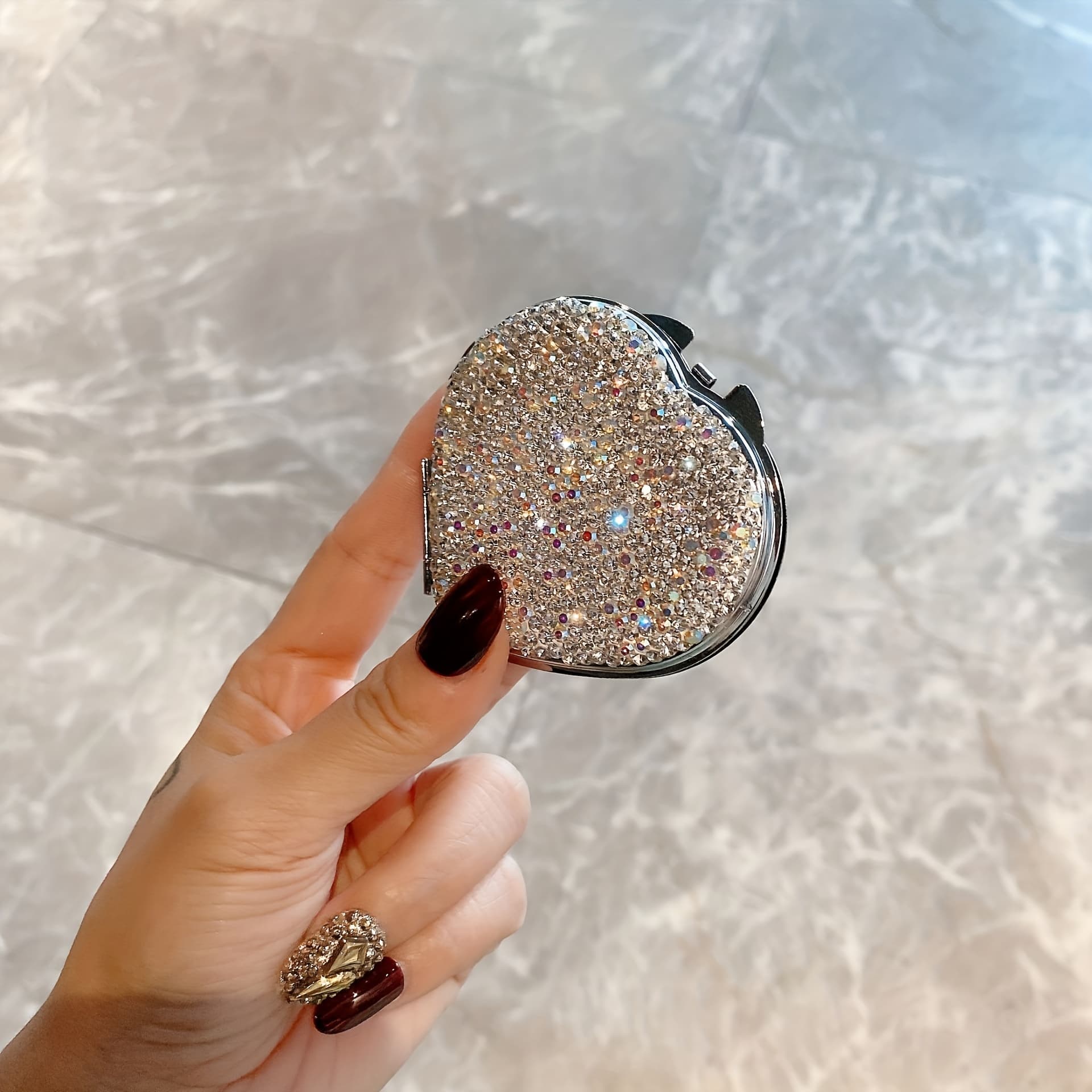 TEMU 1pc High-end Portable Makeup Mirror With Accents, Hd Luxury Compact Heart-shaped Mirror, Stylish Mirror