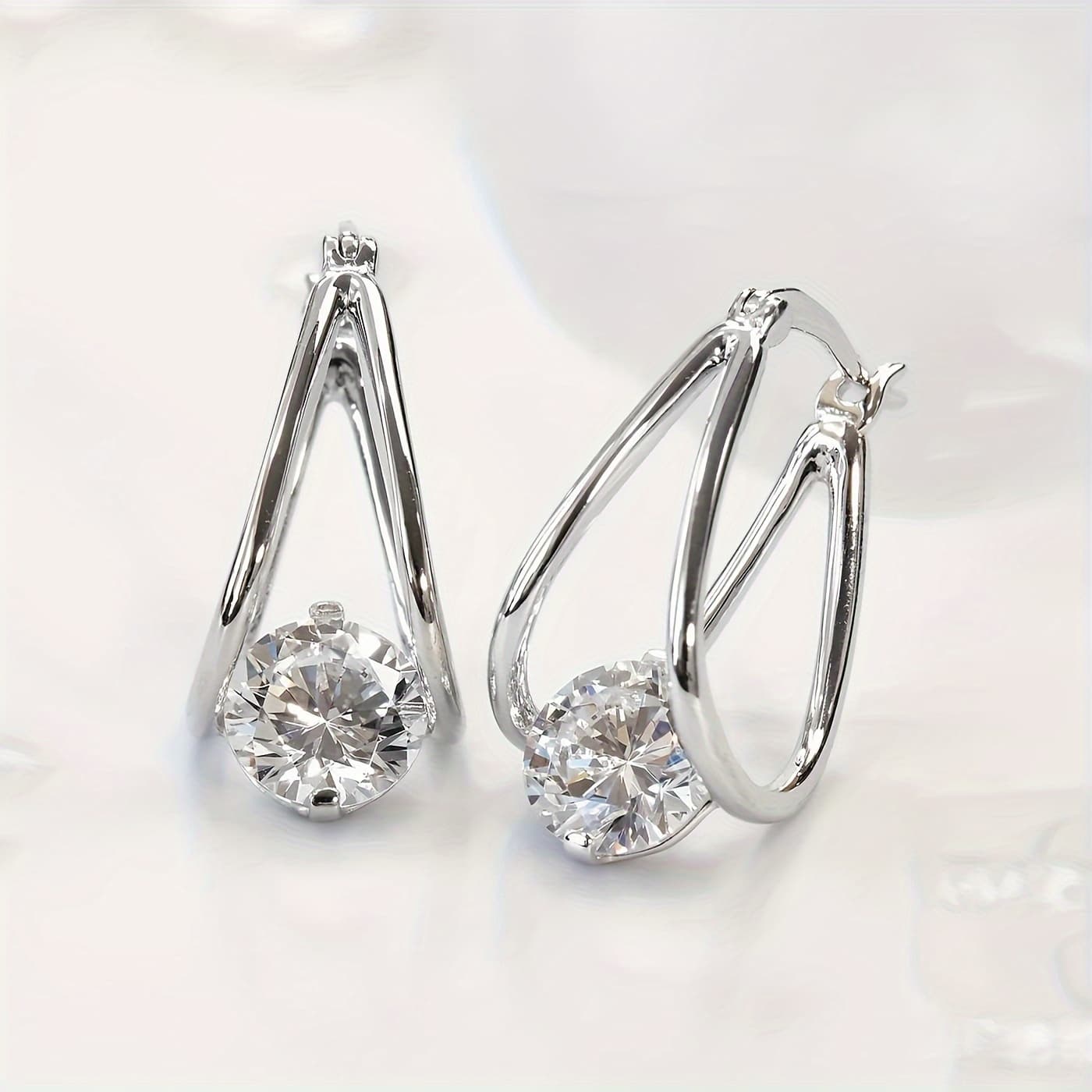 TEMU Fashionable And Minimalist Round Synthetic Zirconia Hoop Earrings For Women, Suitable For Weddings, Engagements, And Daily Wear