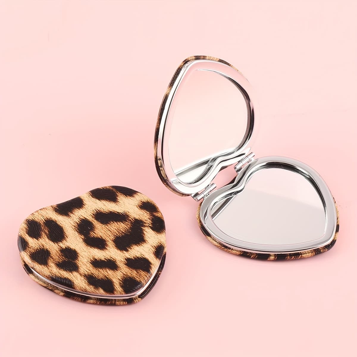 TEMU Leopard Print Makeup Mirror - Perfect Gift For Birthday, Christmas, Valentine's Day, Graduation, And For Sisters, Daughters, Granddaughters, Aunts, Mothers, Grandmothers And - Great Size For 1pc