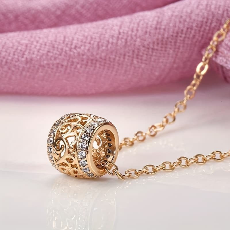 TEMU Exquisitely Carved Hollow Round Necklace Bridal Wedding Jewelry