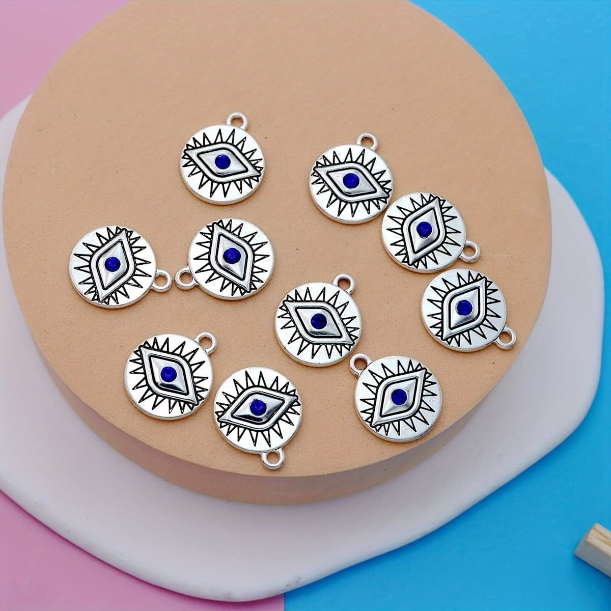 TEMU 10pcs Small Business Supplies Alloy Plated Antique Silvery Royal Pendant Charms Necklace/earrings Pendant For Making