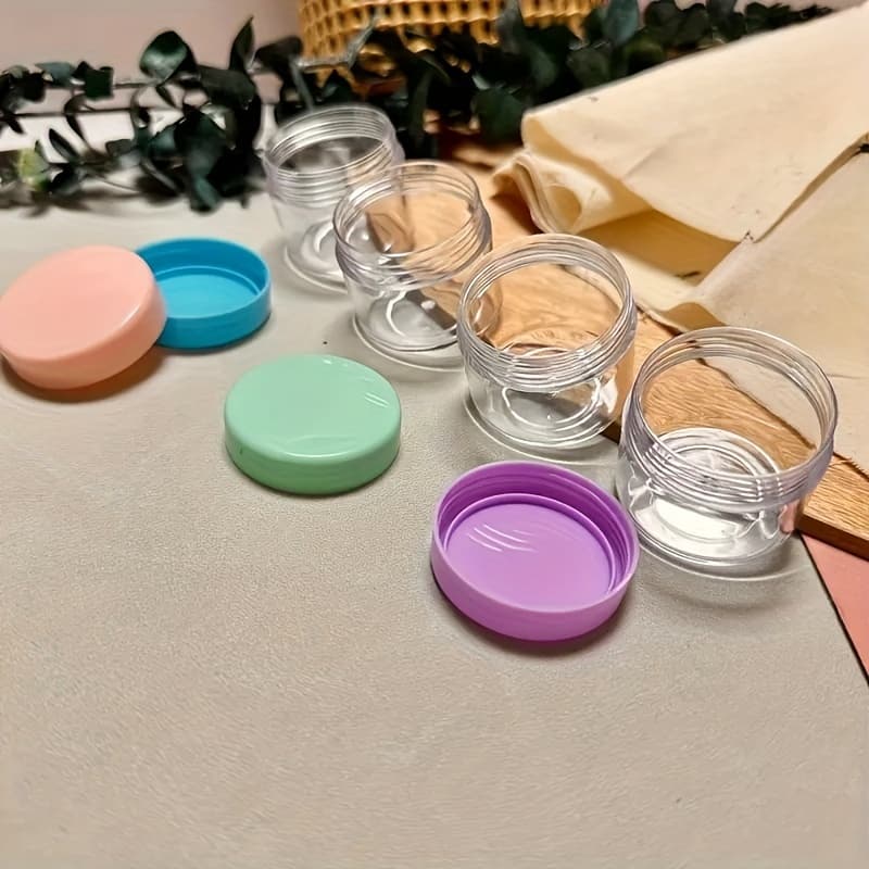 TEMU 4pcs Or 8pcs Of 20g Capacity Plastic Travel-sized Facial Cream Jars, Reusable With Lids, Travel Containers For Cosmetic Product Repackaging - Empty Jars, Small And Convenient For Carrying.