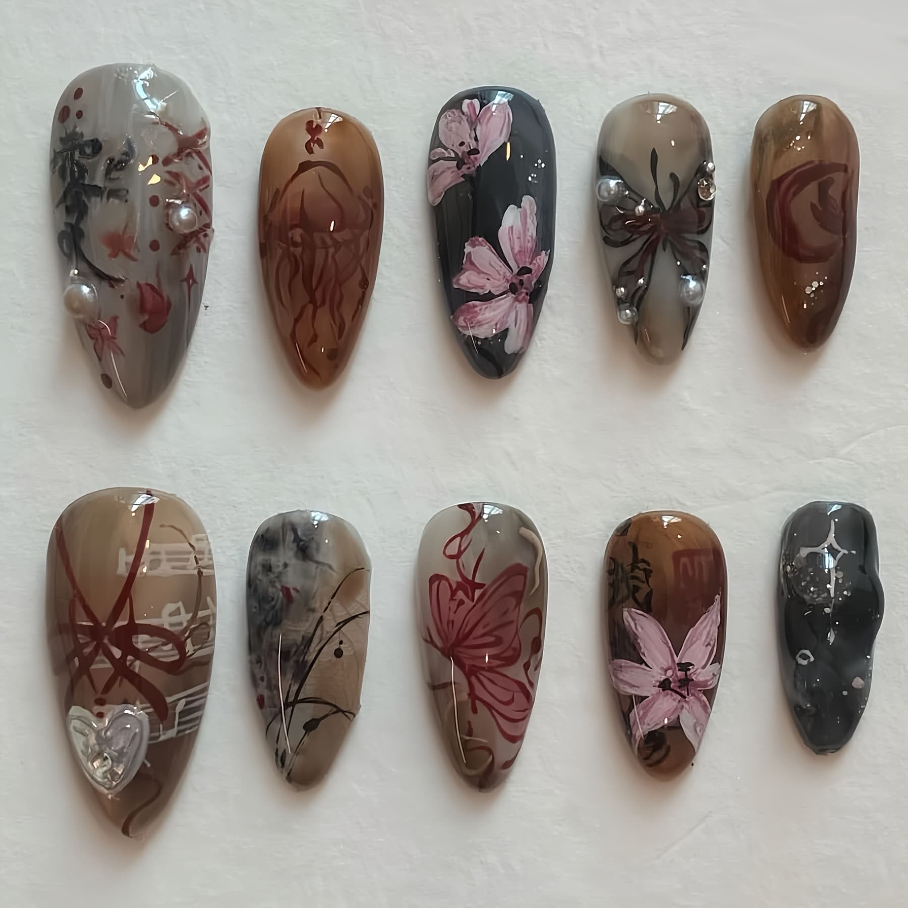 TEMU A Box Of 10 Traditional Handmade Nail Art, Classic, Elegant, Sweet, Floral, Cute Butterflies, Jellyfish, , Pearls, And Sparkling Diamonds, Suitable For All Women And To