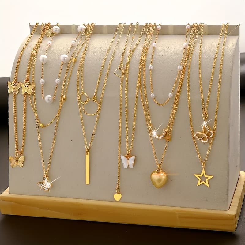TEMU 11pcs Fashion Elegant Bohemian Style Heart Star Pendant Necklace Women's Multi-layered Collarbone Chain, Ideal For Holiday Party, Dating, Everyday Matching, Valentine's Day, New Year, Gift