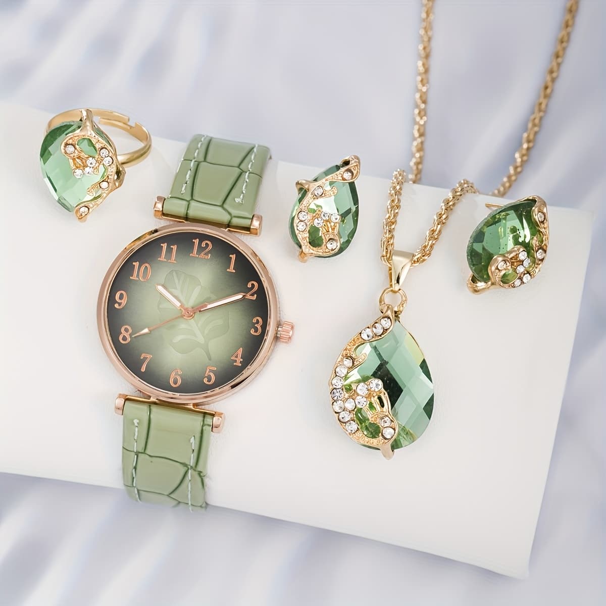TEMU 1 Leaf Digital Dial Women's Watch Stylish Quartz + Jewelry Set Of 4
