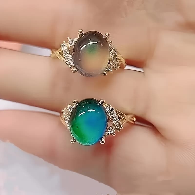 TEMU An Elegant Mood Ring With A Cross Design And Temperature-sensitive Color-changing Stone - A Fashionable Accessory Made Of Golden Alloy, Suitable For Casual Wear, Valentine's Day Gifts, Or Attire.