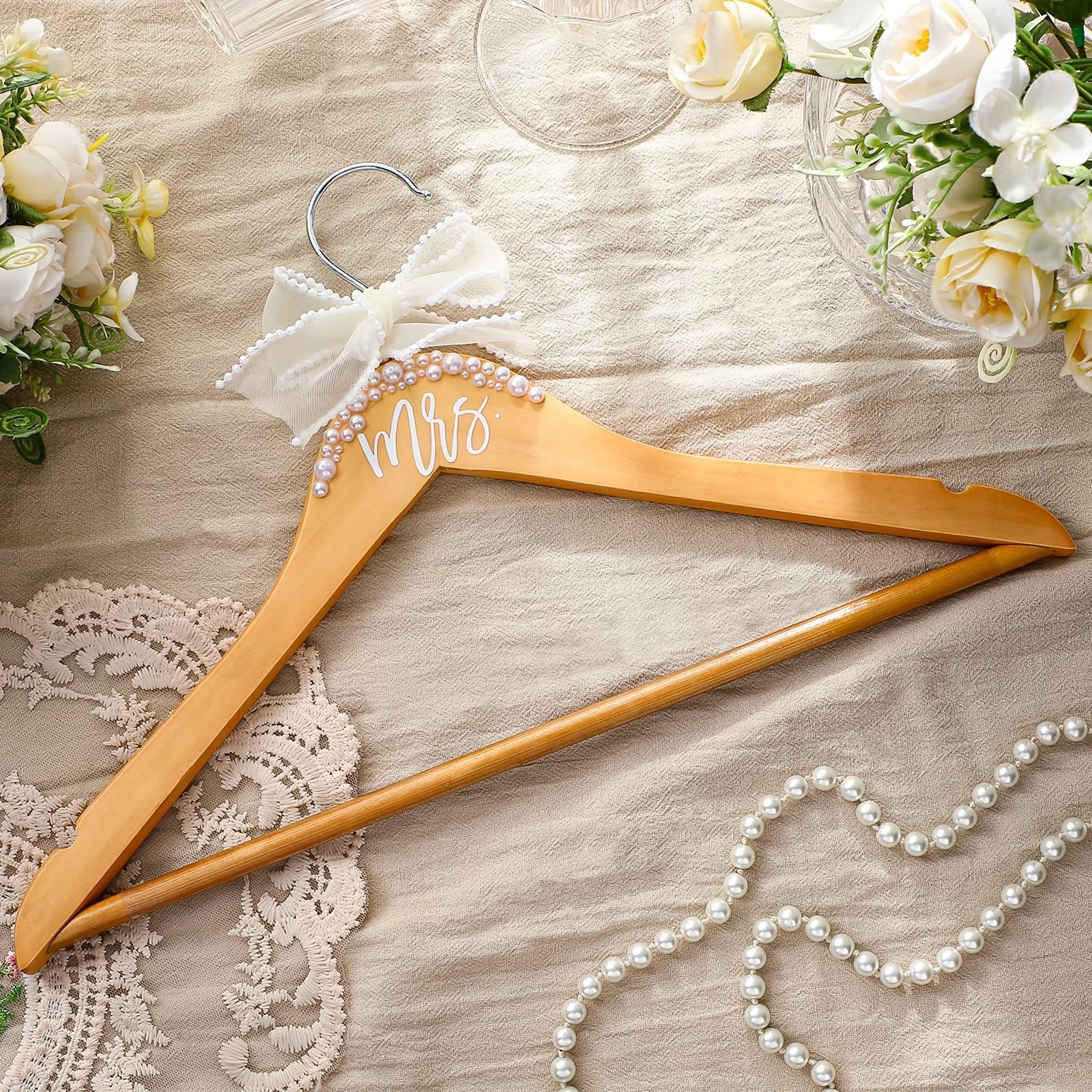TEMU 1pc // An Elegant For Wedding Dresses, With Pearls And Bow, Making It A Perfect Keepsake Gift For The Wedding Day