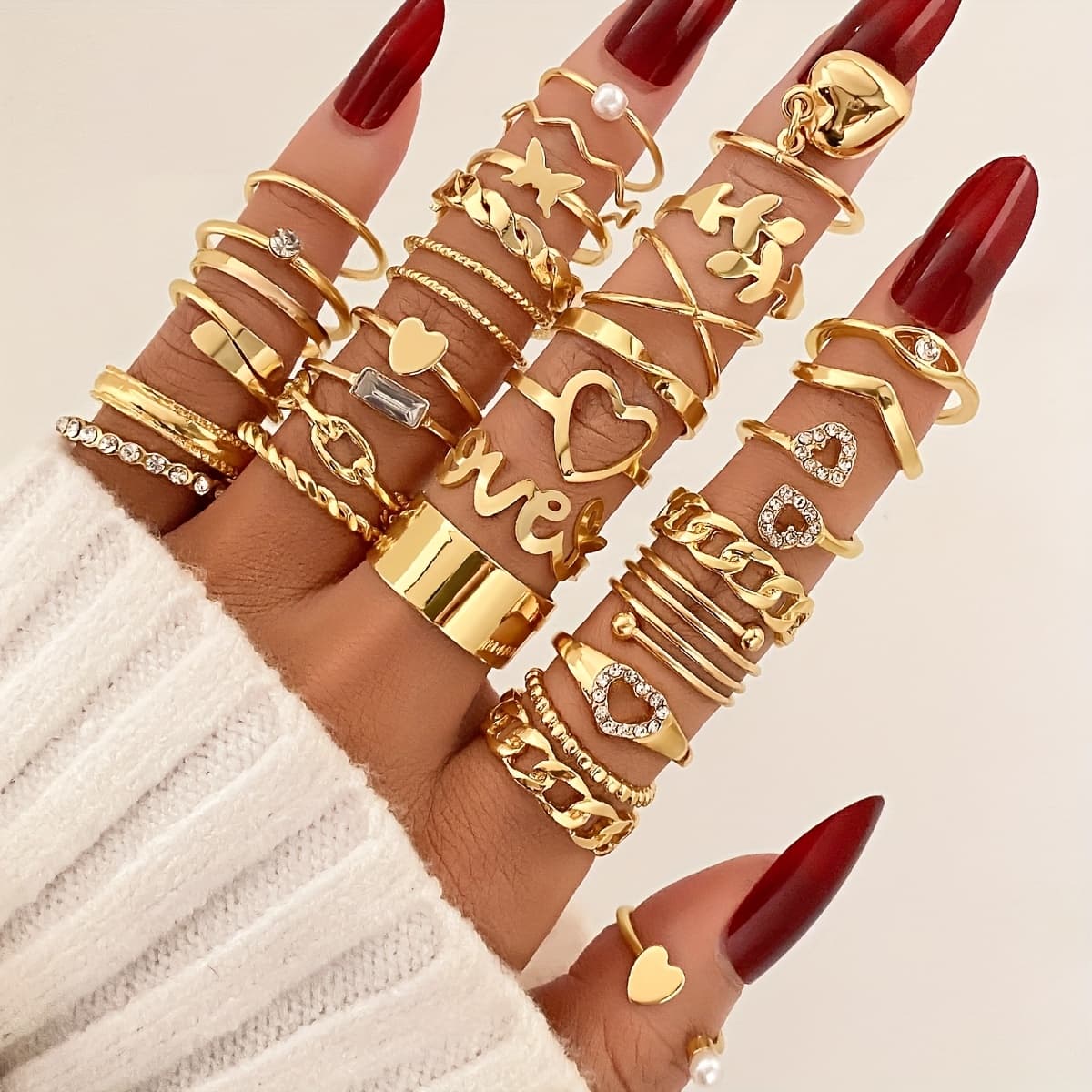 TEMU Set Of 30 Vintage-style Rings Featuring Heart-shaped And Hollow Leaf Designs Made From Synthetic Zirconia, Perfect For Stacking. Ideal For Everyday Wear And Gifting, Suitable For Any Season
