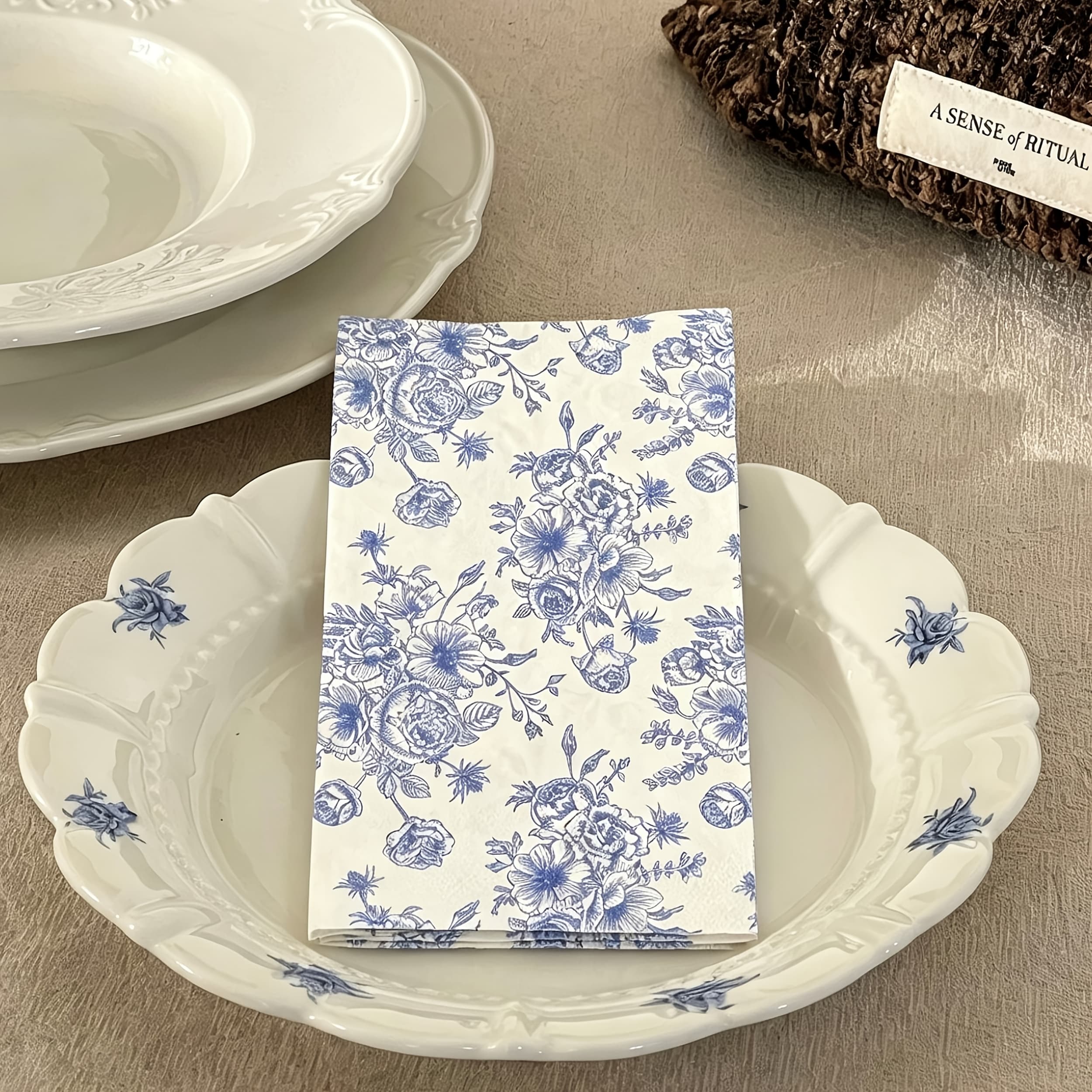 TEMU 20pcs/set, New Arrival Blue And White Porcelain Floral Dinner Napkins 13x15.7inch, Wedding Tea Party Birthday Party Decoration Serviettes