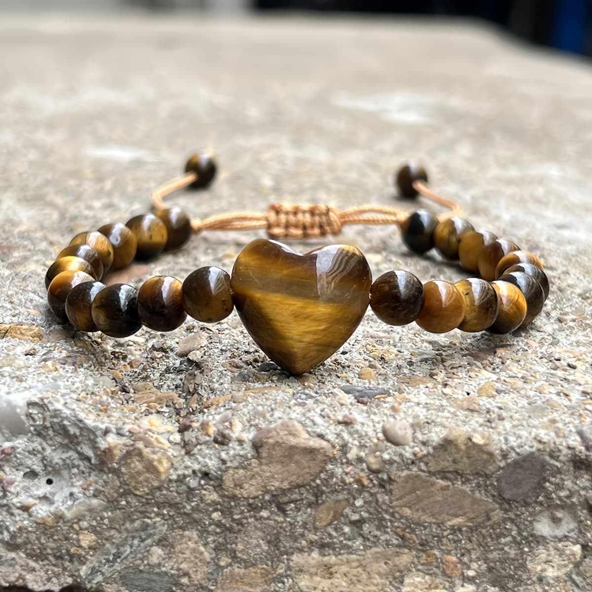 TEMU Vintage Eye Stone Bracelet, Heart-shaped Beads, Romantic Natural Stone Handmade Braided Jewelry, Full Magic, Attracts Wealth, Promotes Of , Suitable For Valentine's Day, , And Father's Day Gift