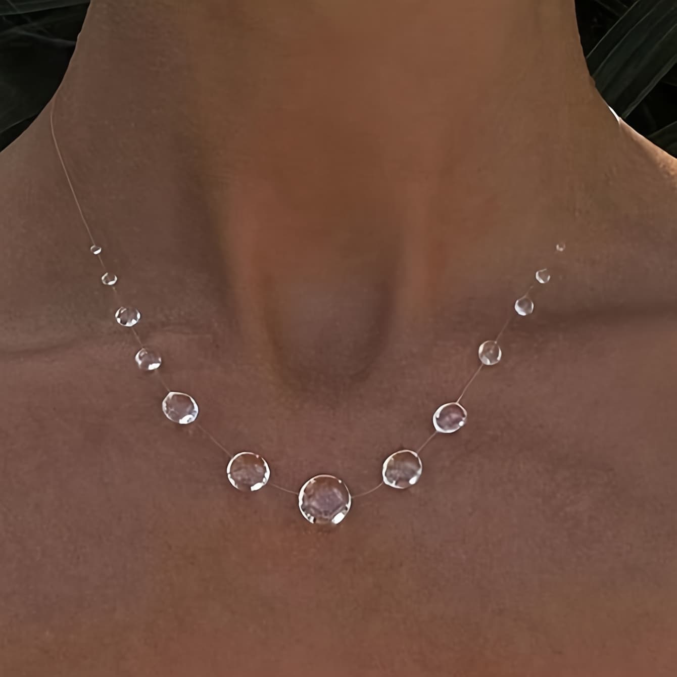 TEMU 1pc Women's Elegant Beaded Necklace, With Transparent Resin Spherical Beads, Sparkling Jewelry, Suitable For Valentine's Day, Parties, Daily Wear - Versatile Gift Necklace